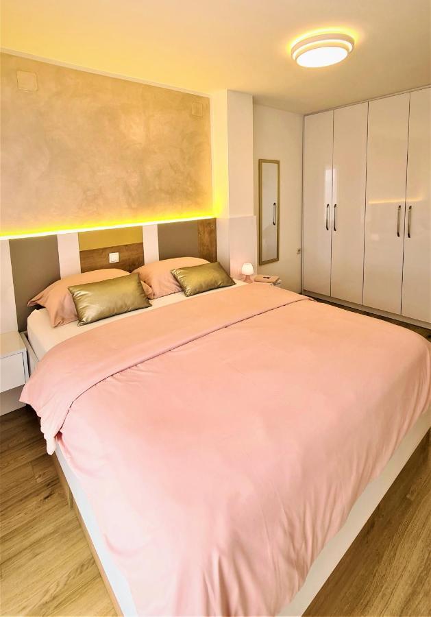 Apartment Karamarko Malinska Esterno foto